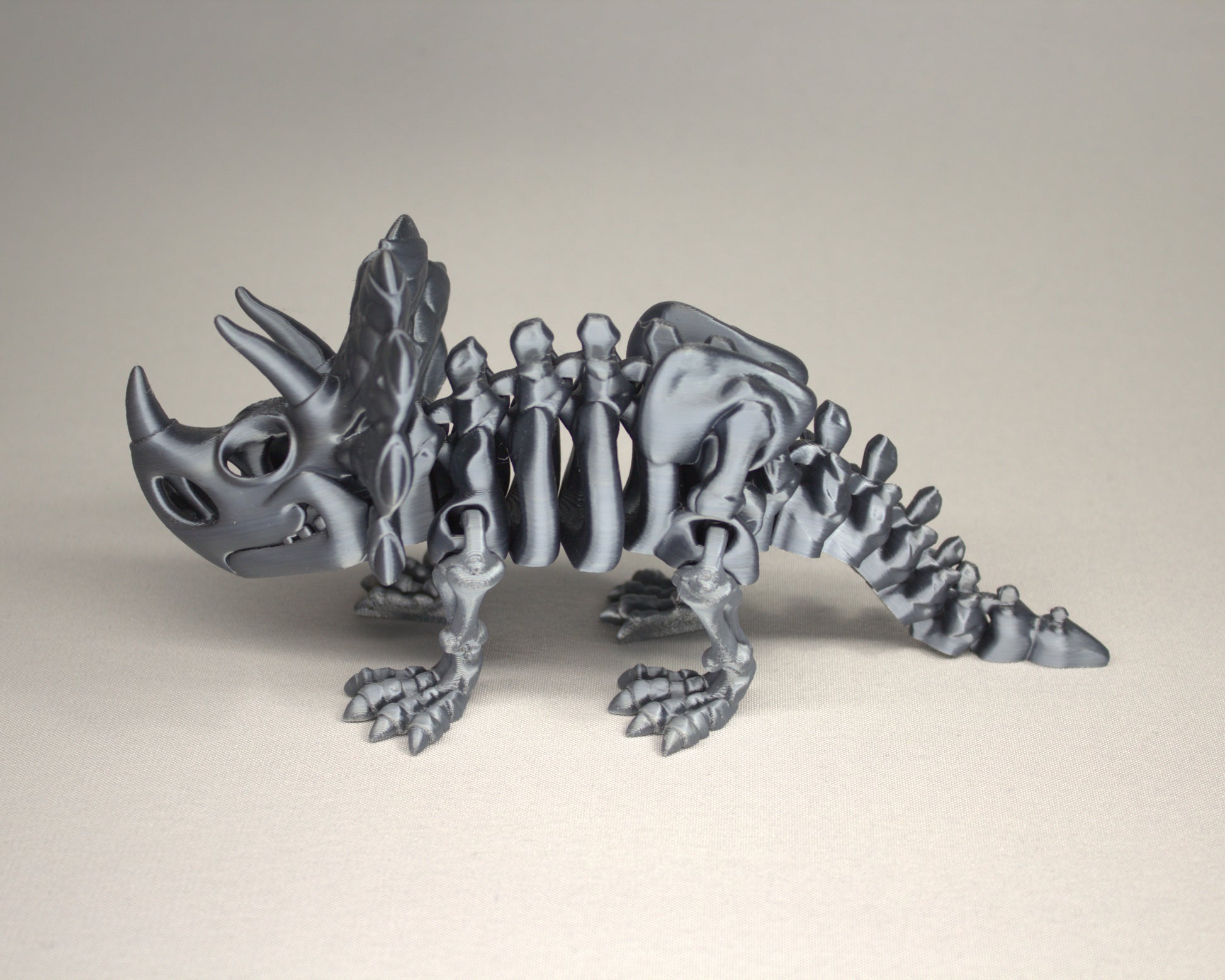 Triceratops 3D Printed Dinosaur Skeleton Fidget Toy Flexible Joints